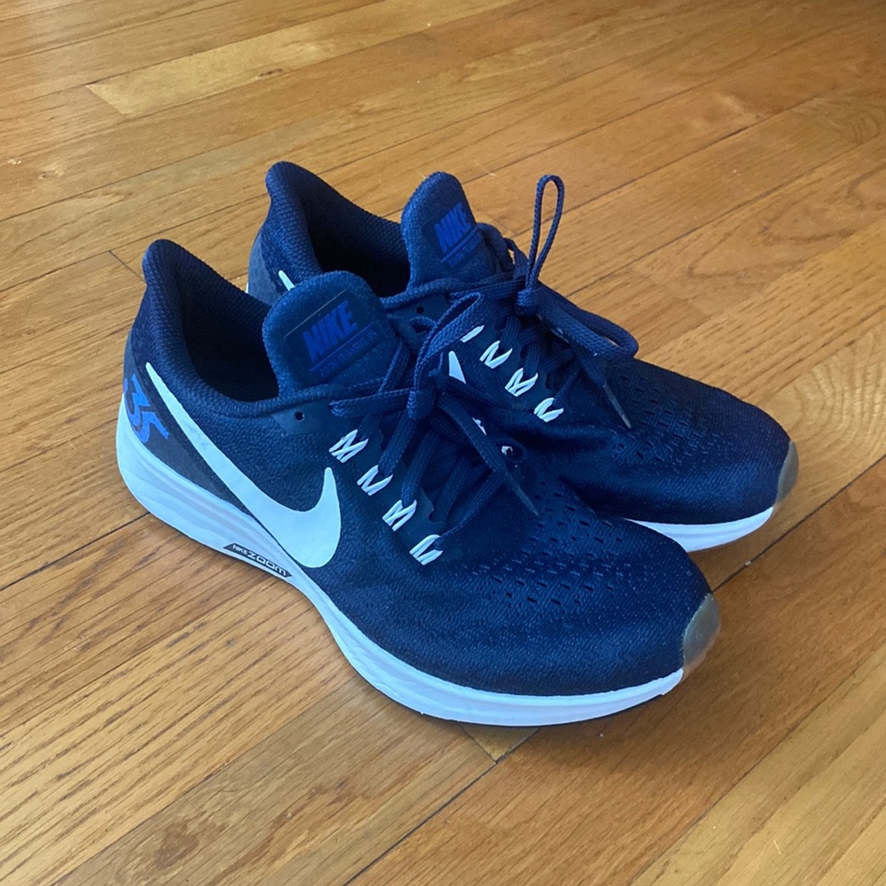 Nike Zoom Pegasus 35. Size 6. Cleaned/Like New.